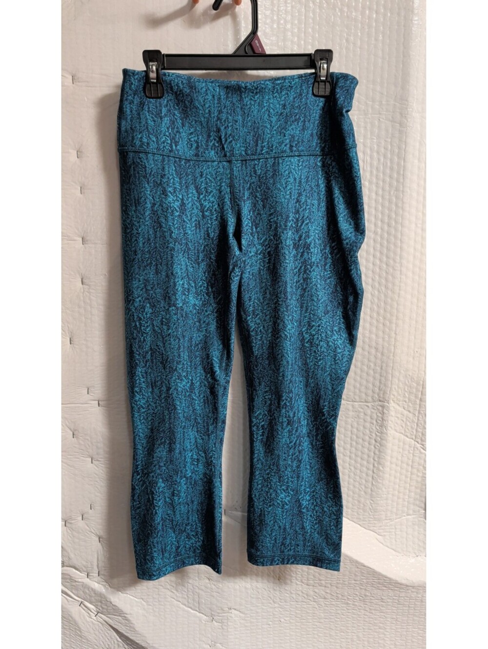 Patagonia Women's Blue Patterned Capri Legging Size S